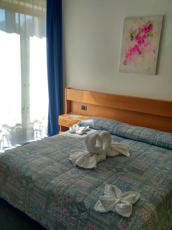 Albergo Aurora Canzolino Bagian luar foto