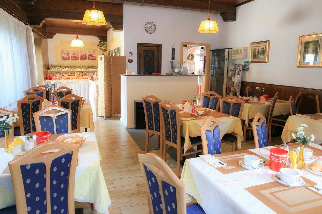 Albergo Aurora Canzolino Bagian luar foto